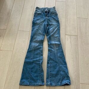 Women’s Flared Jeans